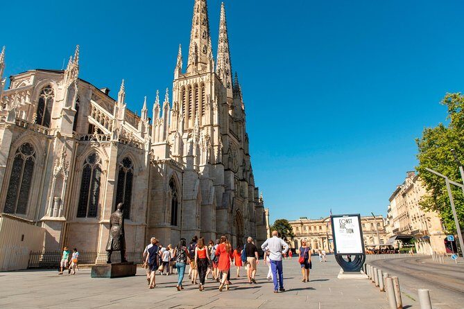 2-Hour Walking Tour of the City’s Iconic Sights and History - Guide quality: why some tours feel smooth and others feel rushed