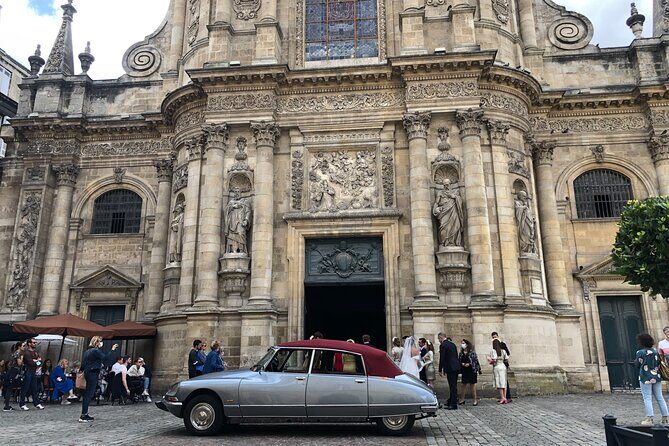 3H private city tour of Bordeaux and vineyard in a Citroën DS - Optional wine tasting: how to budget without killing the fun