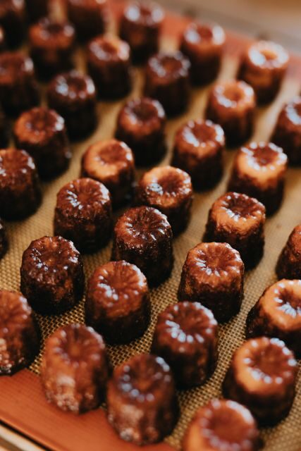 Aperitive guided cruise « Wine and Canelé » - Where You Board in Bordeaux: Ponton d’honneur and the Porte Cailhau area