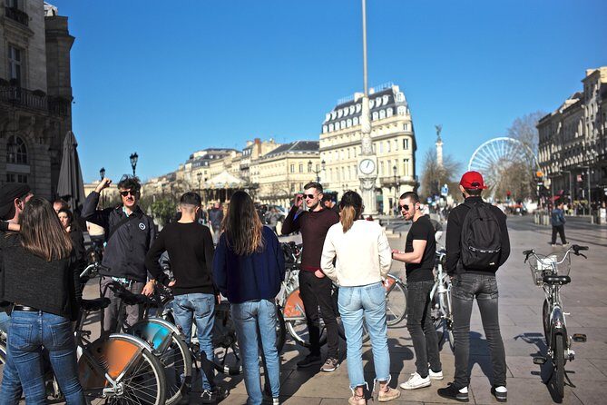 "Bordeaux by bicycle: a 3-hour tour immersive experience" - The route stop by stop: Jardin Public to Cours Xavier Arnozan