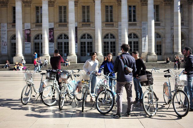 "Bordeaux by bicycle: a 3-hour tour immersive experience" - Who should book this bike tour (and who should think twice)