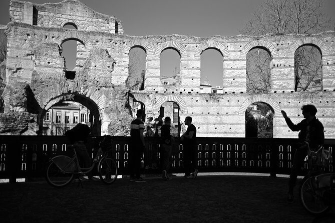 "Bordeaux by bicycle: a 3-hour tour immersive experience" - FAQ