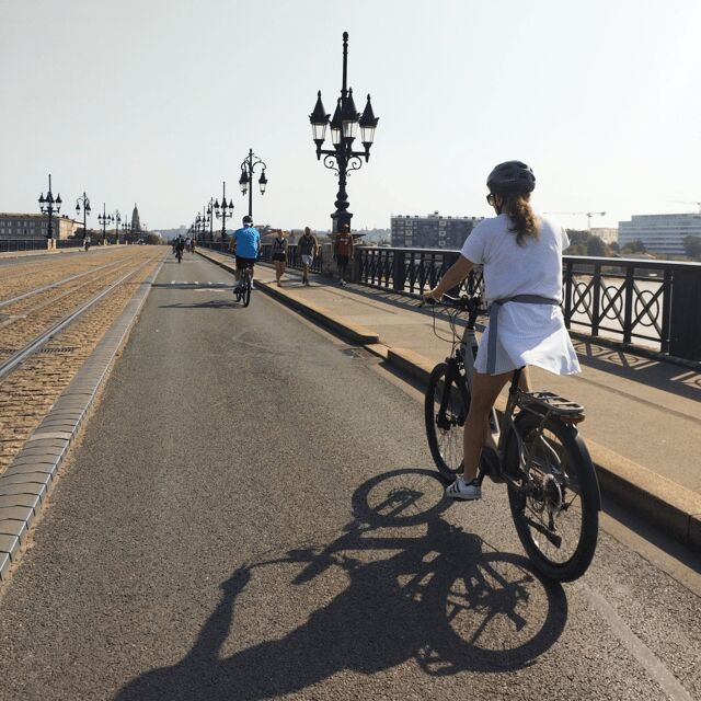 Bordeaux by Gravel Bike : Historic center & vineyards - Chartrons and the wine-merchant story you can feel while you ride
