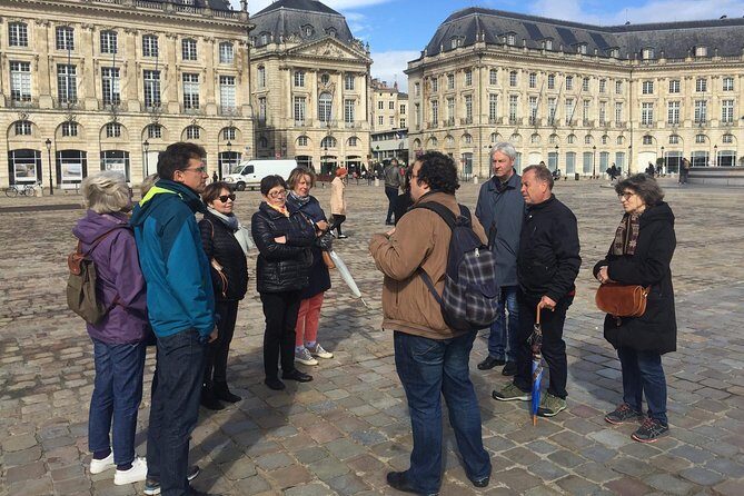 Bordeaux Center Tour - The guide factor: Inigo Gonzalez’s style of city storytelling