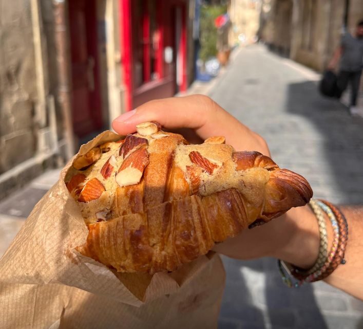 Bordeaux: Chocolate & Pastries Food Tour | 6+ Tastings - Small group energy: why up to 8 people makes a difference