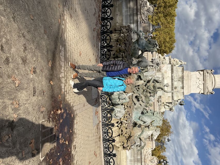 Bordeaux: City Highlights Guided Walking Tour - The walk pace, shade, and what to wear