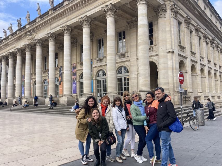 Bordeaux: City Highlights Guided Walking Tour - Saint-Pierre Church: 12th-century perspective