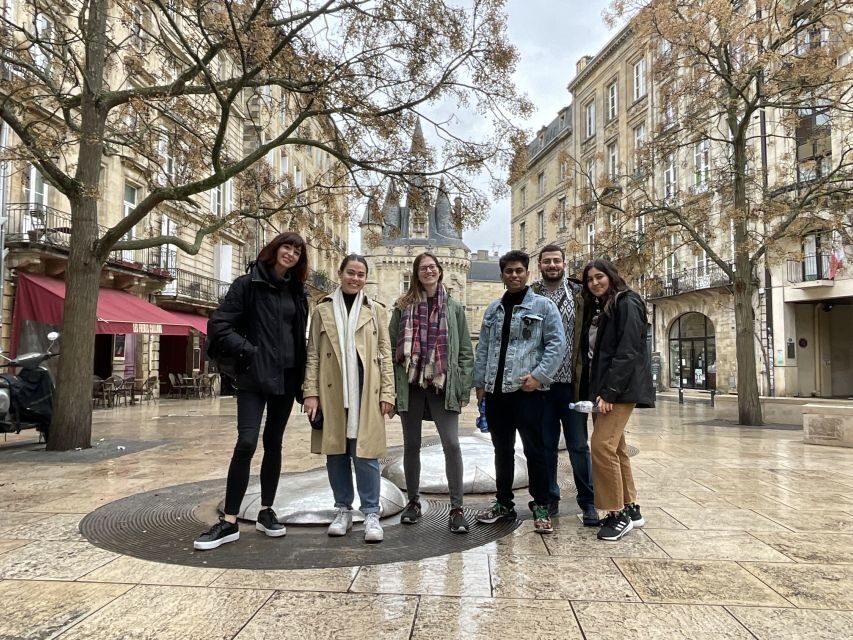 Bordeaux: City Highlights Guided Walking Tour - Cathedral Saint André: how the guide helps you read the building