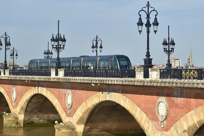 Bordeaux City Pass - How the tram and bus rides change your whole plan