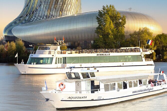 Bordeaux Cruise Wine and Canelé Discovery - Place des Quinconces and the river promenade: space, people, and city atmosphere