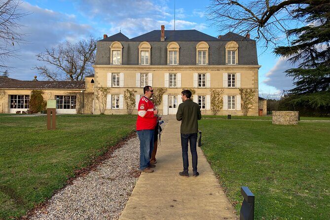 Bordeaux : Full Day Wine Tastings & Gourmet Lunch - The tasting method: how you actually learn during 10–12 pours
