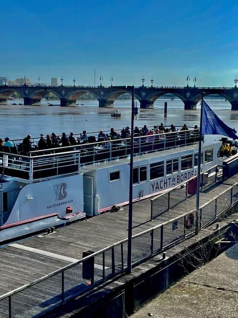 Bordeaux: Garonne River Yacht Cruise with Brunch - The Brunch Part: Seasonal Buffet, Real Comfort, and Open-Bar Pace