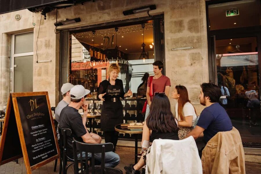 Bordeaux: Guided Food and Wine Tour with Tastings - Canelé: the sweet Bordeaux symbol you’ll meet at an owner-run patisserie