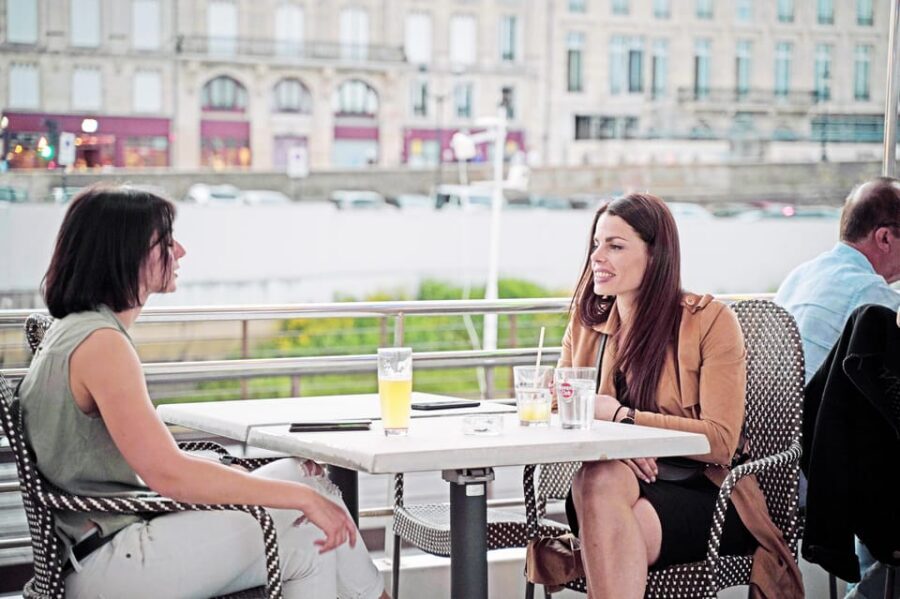 Bordeaux: Guided Wine and Canelé Discovery Cruise - What you get on board: wine, canelé, and a truly panoramic ride