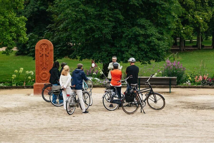 Bordeaux: Historic Center & Chartrons District Bike Tour - Key highlights to know before you book
