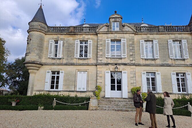 Bordeaux Médoc Region Private Wine Lovers Tour with Chateau Visits & Tastings - Price and Value: $659.04 Per Person for a Private Day