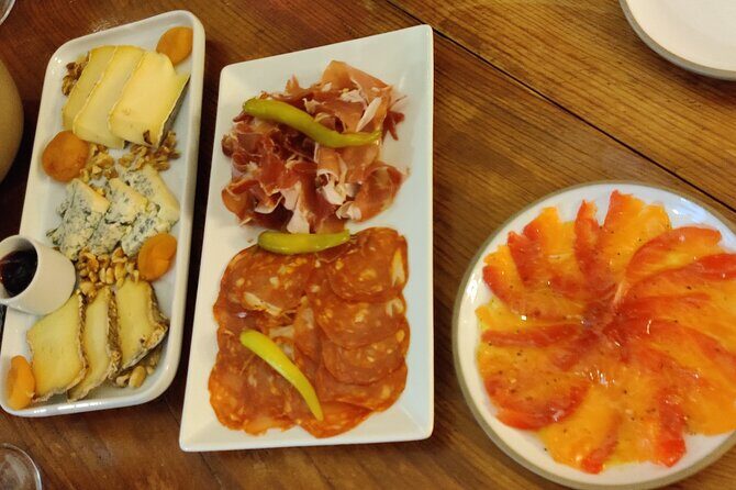 Bordeaux Night Walk Ending with Delicious wine & cheese Tasting - Key things to know before you go