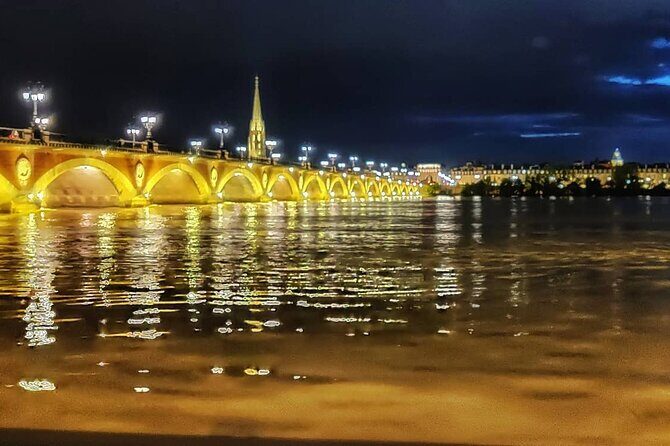 Bordeaux Night Walk Ending with Delicious wine & cheese Tasting - Who This Bordeaux Night Walk Fits Best