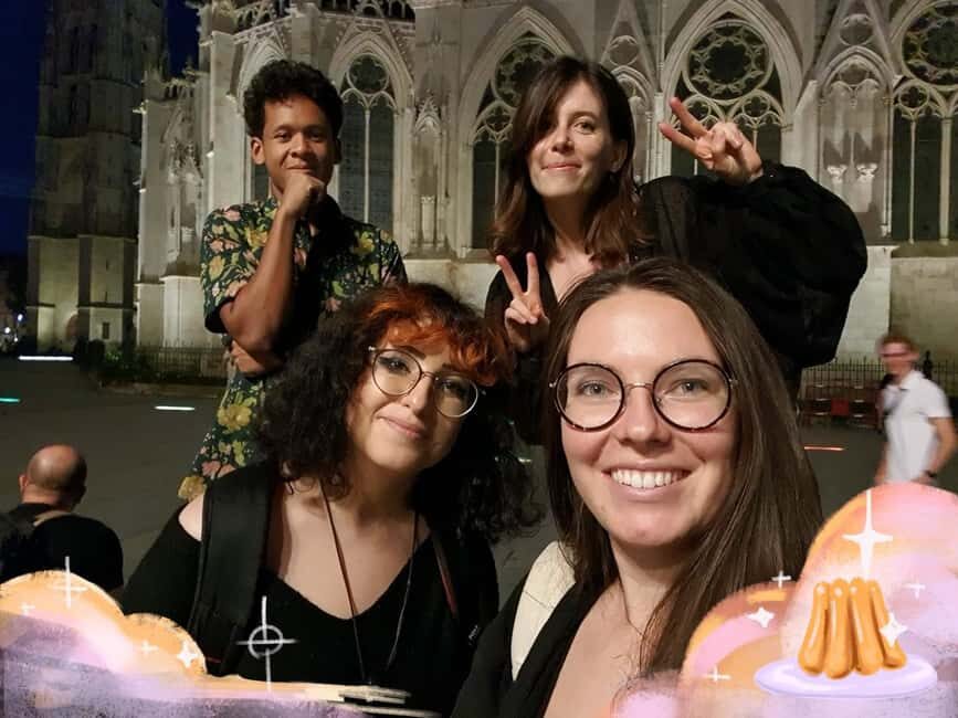Bordeaux: Outdoor Escape Game - Le Canelé d'Or - Entering the game at Église Notre-Dame on Cours Mably