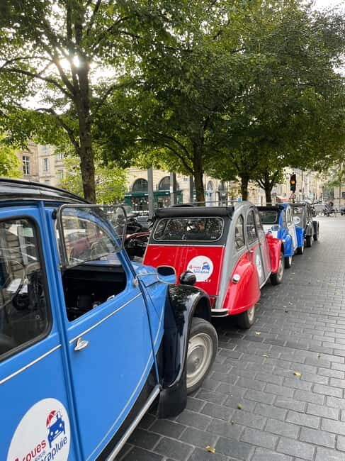 Bordeaux: Private Tour in a Citroën 2CV - Chartrons, Chaban Delmas Bridge, and Darwin Eco-systeme