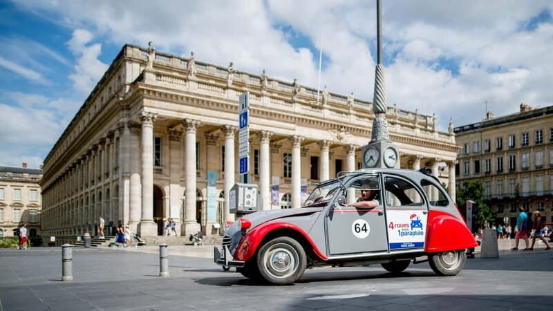 Bordeaux: Private Tour in a Citroën 2CV - From pickup to Allées de Tourny and the Grand Théâtre