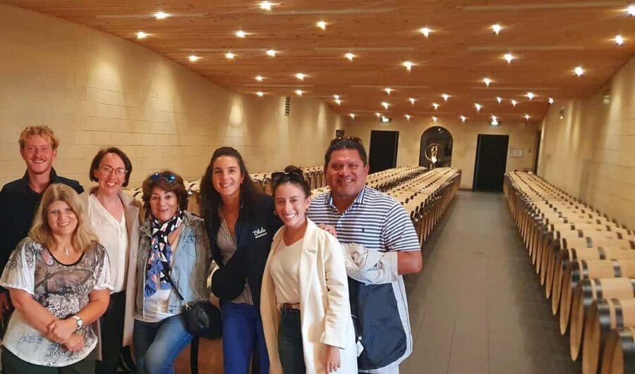 Bordeaux: Saint-Emilion and Medoc Full-Day Wine Experience - Right-bank château time: tasting with context, then slowing down for lunch