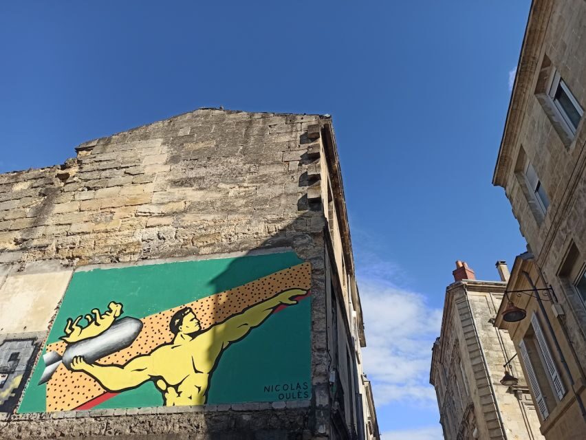 Bordeaux: Street Art Guided Tour - Along the route: quays, antique streets, and old storehouses