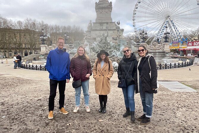 Bordeaux Walking Tour with a Local Private Guide - The Water Mirror and Pont de Pierre: best for photos, easy to enjoy in any weather