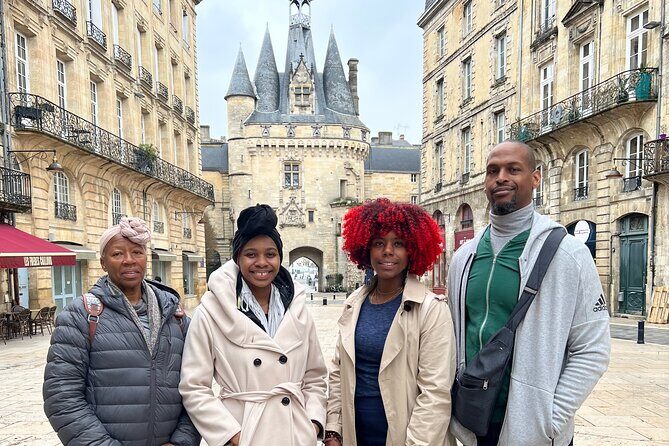 Bordeaux Walking Tour with a Local Private Guide - Cathedrale Saint-André and Tour Pey-Berland: why they look connected but aren’t