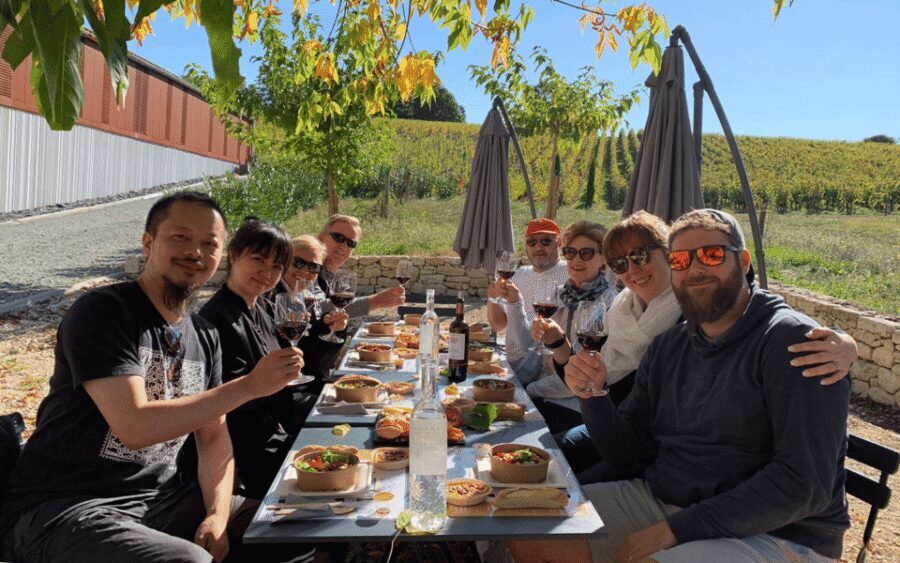 Bordeaux Wine and Bike Tour - E-bike riding: how the vineyard cruise actually feels