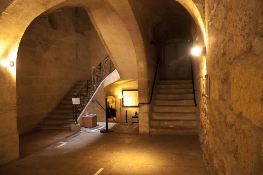 Bordeaux: Wine and Trade Museum Entry Ticket & Wine Tasting - Exploring at Your Speed With a Paper or Audio Guide