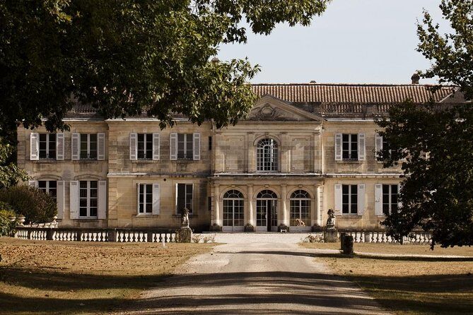 Bordeaux: Wine Tour and Tasting - Tasting two Bordeaux wines in the château storehouses