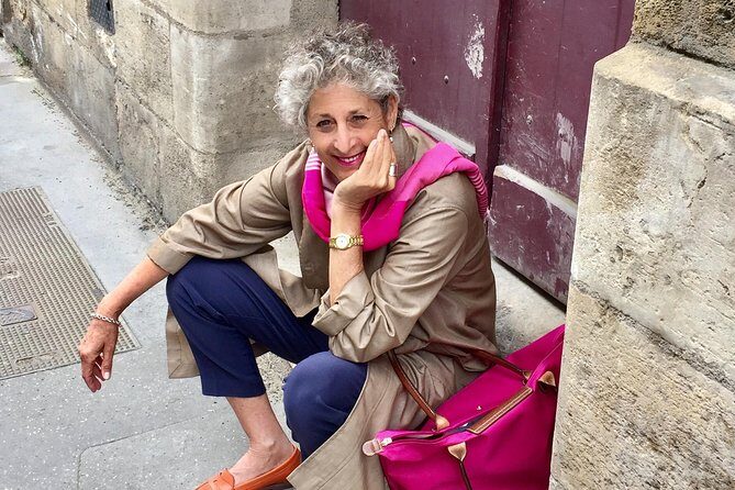 Dine With a Bordeaux Local in a Chartrons / Jardin Public Home - Your host Kim: the stories that make this feel local