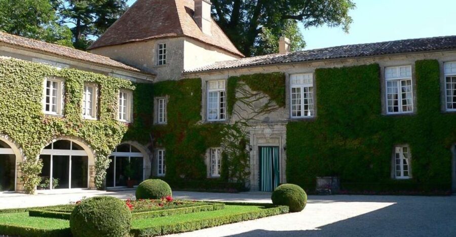 From Bordeaux: Full-Day Medoc Wine Tour - Stop Two: Second Winery Visit and Tasting (The comparison becomes real)