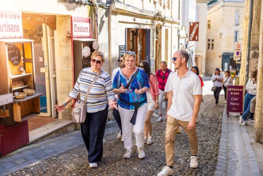 From Bordeaux: Saint-Emilion Guided Wine Tasting Tour - Saint-Émilion’s medieval streets: UNESCO time with a real guide