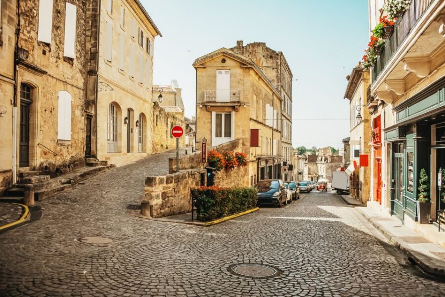 From Bordeaux: St. Emilion Village Half-Day Wine Tour - Who should book this St. Emilion half-day, and who should skip it