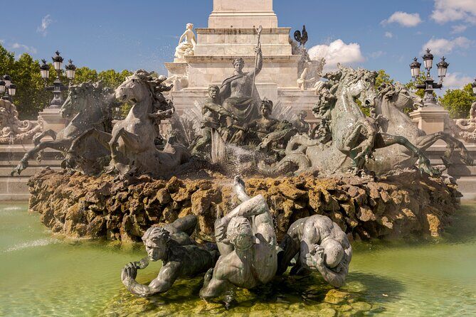 Gourmet tour of Bordeaux and its sweet specialties - Stop 4: Grand Théâtre and the 18th-century centerpiece