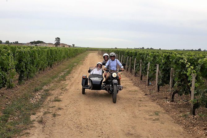 Half-day private tour in Saint-Emilion in a sidecar - Why a Saint-Emilion sidecar beats a normal wine bus