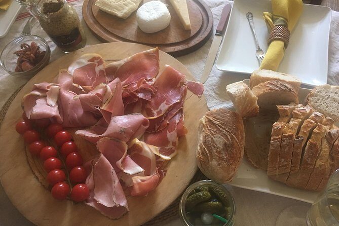 It's Apéro Time Chez Kim - The 2.5-Hour Plan: Apéro, Wine, and Bordeaux Tips