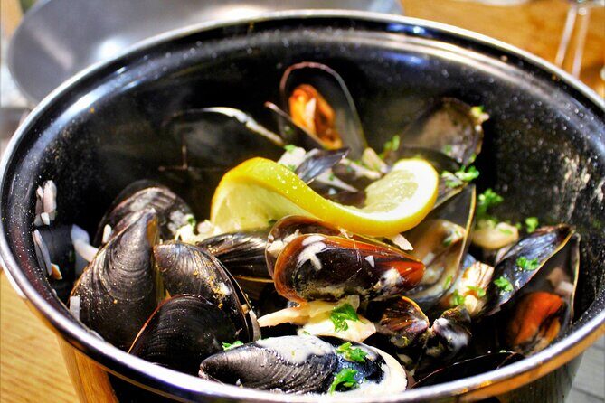 NO DIET CLUB - Unique food tour in Bordeaux ! - Why the small group matters in Bordeaux