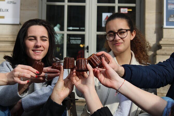 NO DIET CLUB - Unique food tour in Bordeaux ! - Walking the center: how the food route stays fun