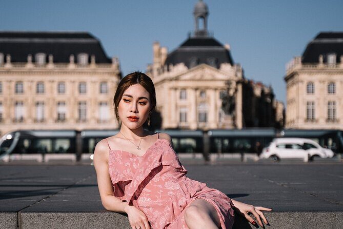 Photo tour in Bordeaux - the most beautiful spots of "the Port de la Lune" - Key highlights you’ll notice fast