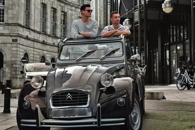 Private City Tour of Bordeaux in a Citroën 2CV - 1h30 - Comfort and photo tips: when to enjoy the open roof