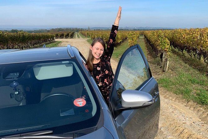 Private tour in the Sauternes wine region - discover Bordeaux sweet Crus Classés - Stop 1: Château Guiraud tour and wine tasting