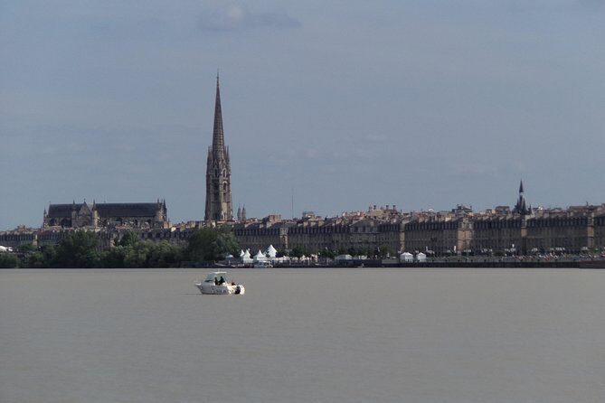 Private tour of Bordeaux by a Bordeaux historian - Start at Saint-André Cathedral: the “why this city looks this way” moment