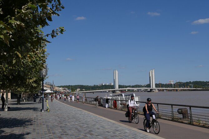 Private tour of Bordeaux by a Bordeaux historian - Place Camille Jullian (Utopia): a quick stop that changes how you read the center