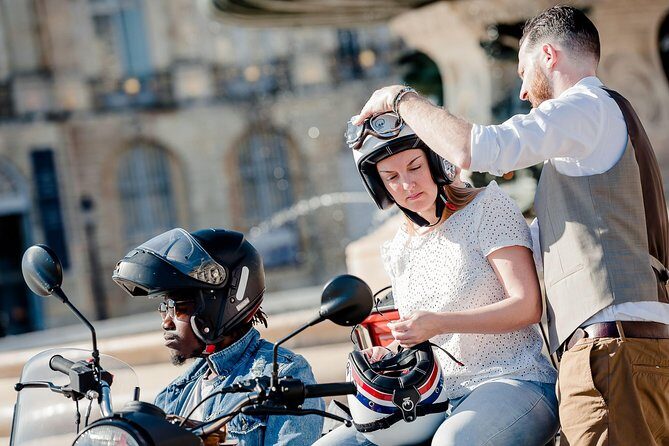 Private Tour of Bordeaux in a Sidecar 1h30 - What the Live English Commentary Adds (Beyond Photos)