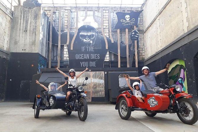 Private Tour of Bordeaux in a Sidecar 1h30 - When a Sidecar Tour Beats Hop-On Hop-Off and Walking