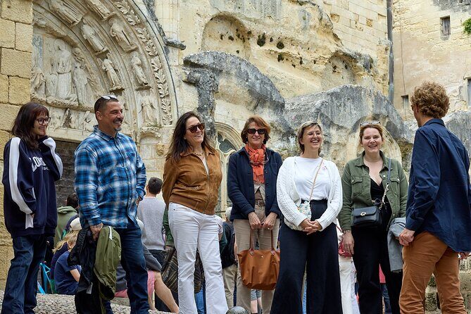 Saint-Émilion day tour: village visit, Châteaux and lunch - The wine-tasting rhythm: how many wines you’ll taste and how to pace it