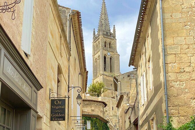 Saint Emilion Morning Wine Tour - Winery & Tastings from Bordeaux - Getting from Bordeaux at 8:30am: the ride that shapes your day